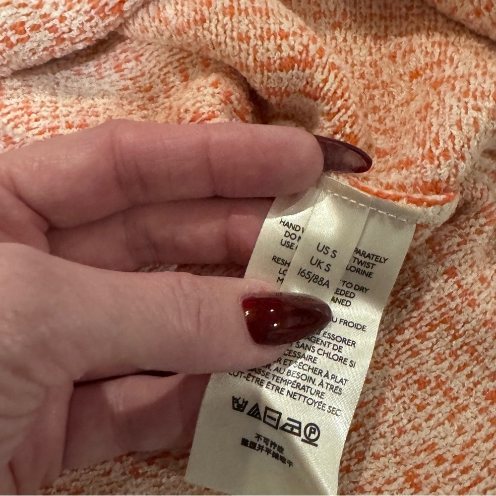 FREE PEOPLE Orange Sweater, size small - Picture 6 of 10